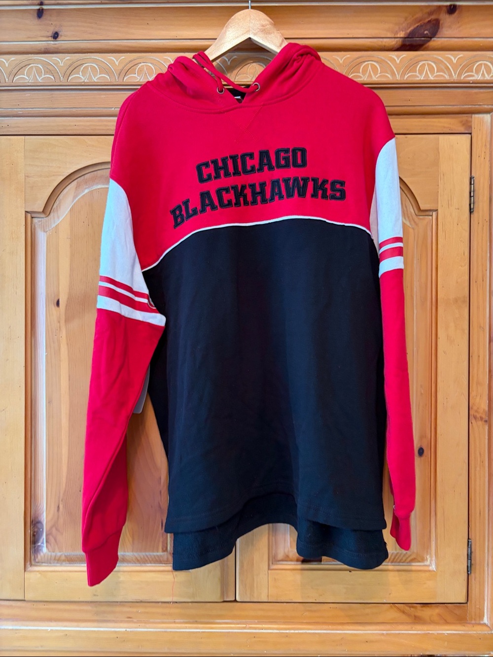 Mitchell & Ness Chicago Blackhawks Red, Black & White Crewneck Pullover